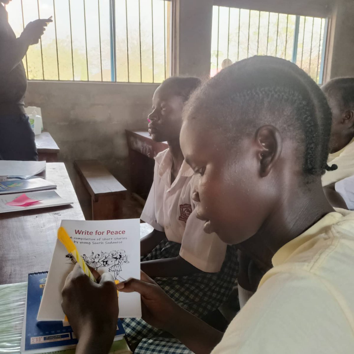 WritersWriting2's tweet photo. Day One 
Student Writing Competition 
Elite High School
@USAIDSouthSudan
@USAIDAfrica
@USAIDEastAfrica 

#SSOT https://t.co/P7BXXhSv8d
