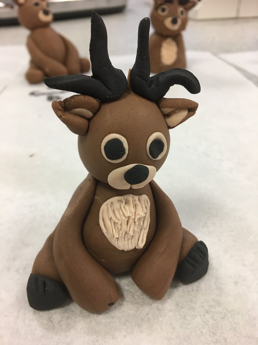 KateNess3's tweet photo. My S1 baking club were having a go at fondant modelling in preparation for their final Christmas cake. @UGSFoodTech @7_ugs @UGSchool #edutwitter https://t.co/RhPYabPmwY
