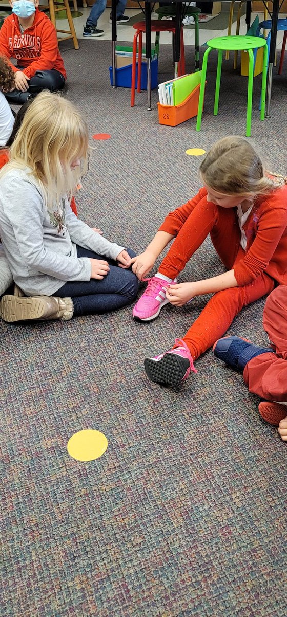 This just warmed my heart today.....one 1st grader teaching another how to tie shoes!  #kindness <a href="/PosProject/">The Positivity Project</a> <a href="/myLSPS/">Lake Shore Public Schools</a> <a href="/VioletAllStars/">Violet Elementary School</a>