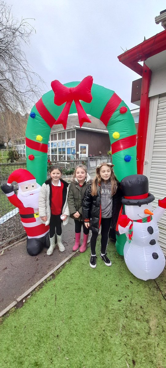 CraigfelenP's tweet photo. We loved the decorations in Winter Wonderland. #cfp34 https://t.co/to8028wpZR