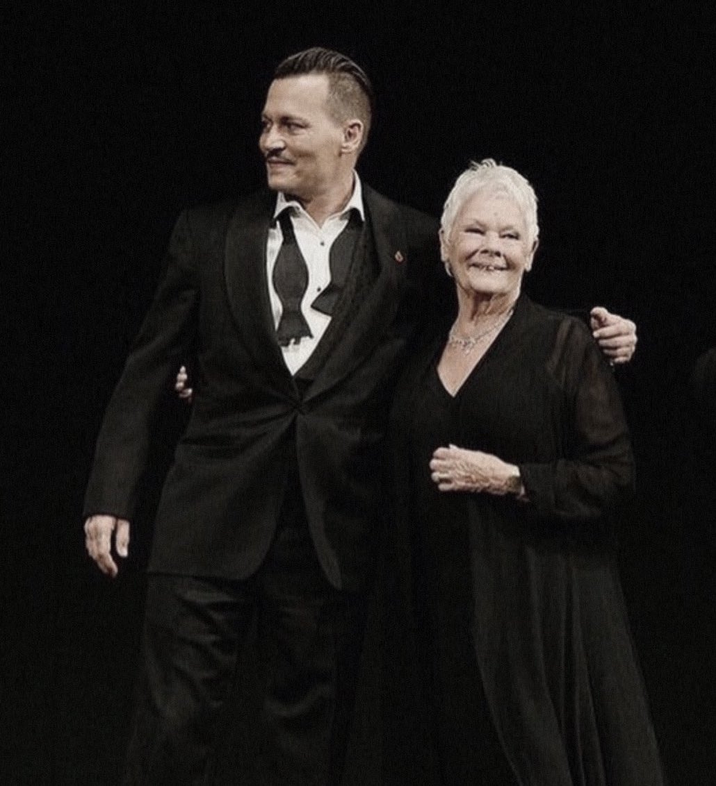  day 9 !!

happy birthday dame judi dench <3 