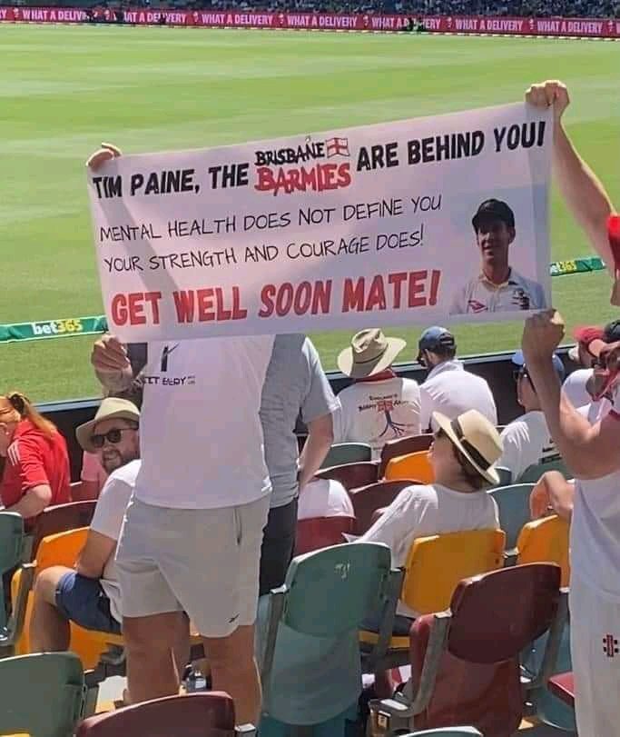 TheBarmyArmy's tweet image. Lovely stuff from our Brisbane Barmies yesterday showing support for @tdpaine36 👏

#Ashes