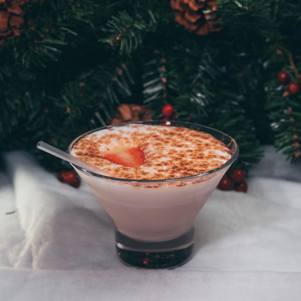 Empress Bar tweet media