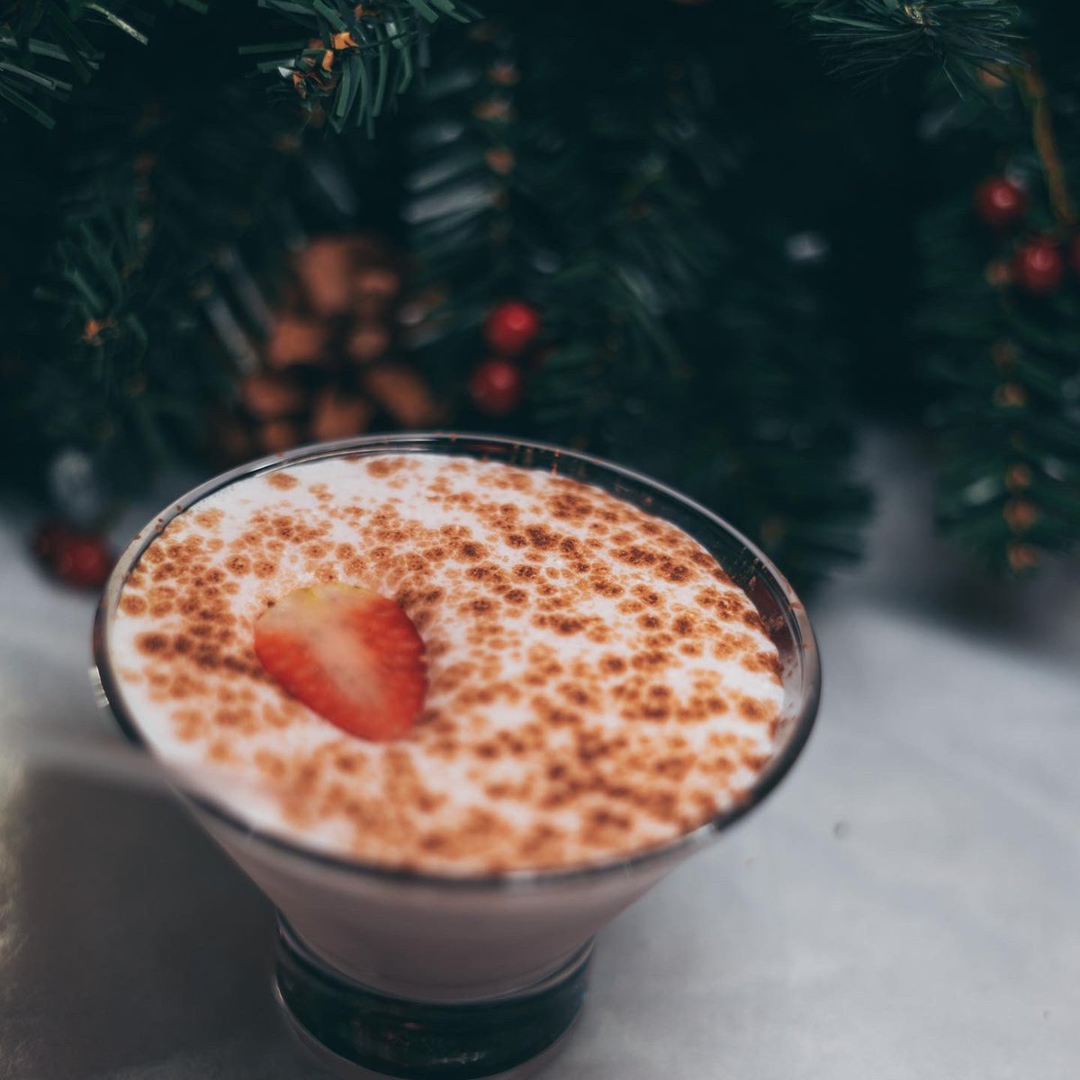 Empress Bar tweet media