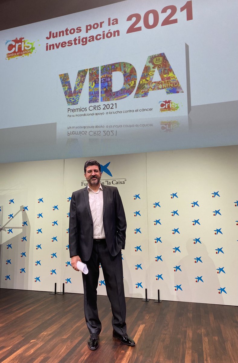TonyAguilarOfi's tweet photo. Listo para presentar un año más los #PremiosCRIS a la investigación contra el cáncer @criscancer en @CaixaForum https://t.co/1xXYpWNvmC