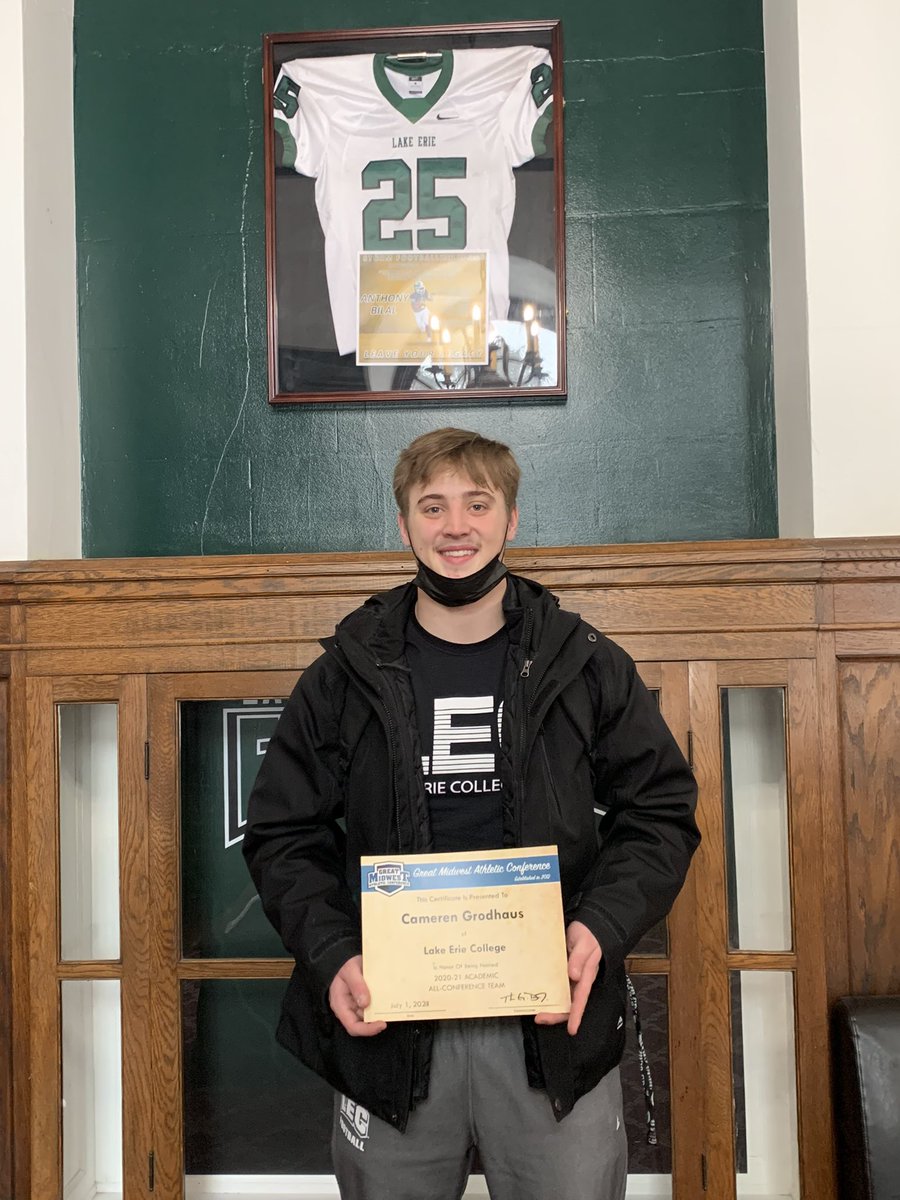 coach_celiscar's tweet photo. Congratulations @camgrod06 In Honor Of Being named-Academic All Conference Team 🔥#NoFlyzone #rageonstorm https://t.co/8mX1ZasuCi