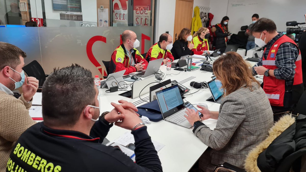 cantabriaes's tweet photo. 🚨 El Gobierno realiza un estrecho seguimiento de las cuencas del Asón, Pas-Miera y Deva

👉🏻 Desde la activación del #INUNCANT el 112 ha recibido 145 llamadas y se han gestionado desde el CECOP, los PMA y la sala 51 incidencias relativas a la lluvia ℹ️➡️ https://t.co/u0bxjXrv5H https://t.co/jZS0uXb6wi
