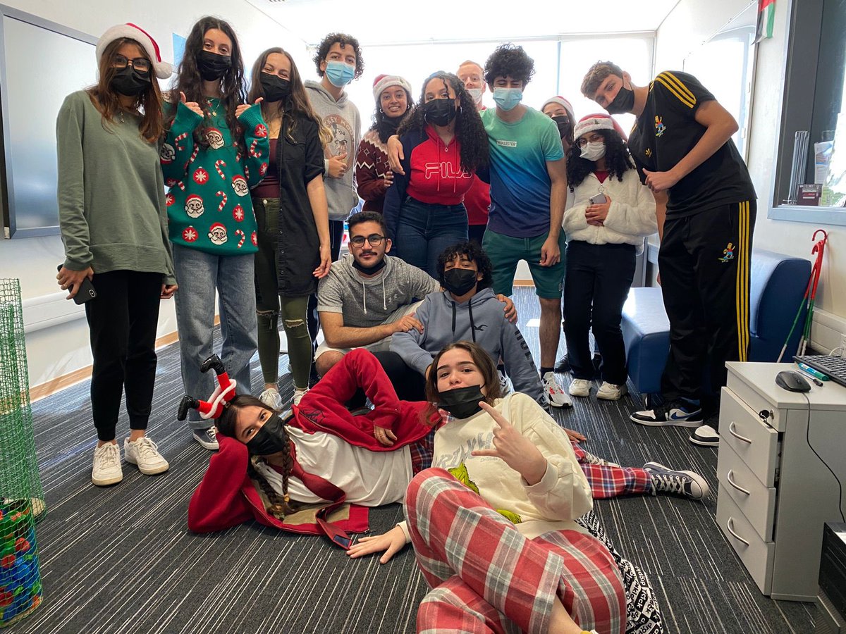 Jana_Alballany's tweet photo. Really enjoyed today’s Polar Fest organized by the Social Committee and seeing everyone participate in all the fun activities organized like the Door Decorating Challenge and the annual winter quiz!! Well done @GISHeadOfSocial and @nayanassri and everyone who contributed👏🏼👏🏼 https://t.co/tlXF9L8ZjA