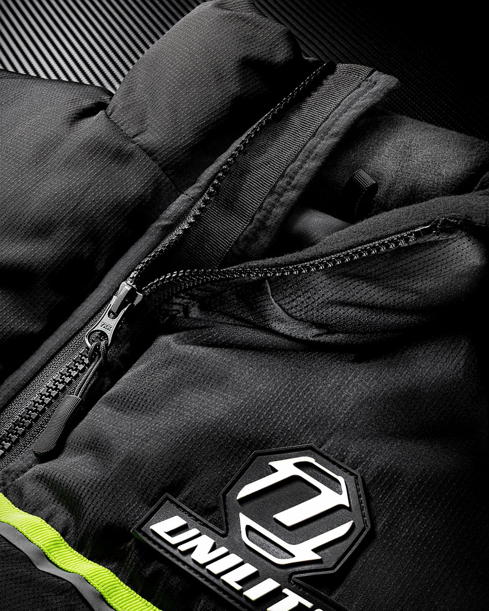 Uniliteuk's tweet photo. Look smart whilst you're working hard and keeping warm with our new gilet 😍 Definitely needed for braving the elements, we can't wait for these to arrive! Plus they look great with a #Unilite or #TradeLegends hoodie too ...💛 #BuiltTough https://t.co/tBS6SfIYAh