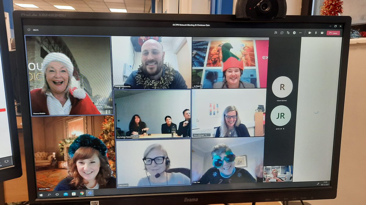 Great afternoon spent quizzing with <a href="/DCTrainingNet/">Training Provider</a> members albeit virtually for our #ChristmasQuiz - great effort from these @8701bradg <a href="/pamcole007/">pam cole</a> @MariaWoodger <a href="/MikeJonesCCP/">Mike Jones</a> <a href="/JoosgoodJo/">Jo Osgood</a> <a href="/BethanyCIOS/">Bethany Allen</a> Claire Mould <a href="/acacia_training/">Acacia Training</a> <a href="/bcecare/">BCE</a>