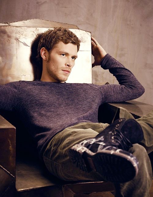 Thought I leave this here to tease my one true love and my wife @Candyblondfangs as I know she loves me teasing her 😘😘😉🥰😉😉😏🥰❤️🥰😉❤️💛💜🤎💞🤍🖤💙💝💝💖💖😍💗🖤