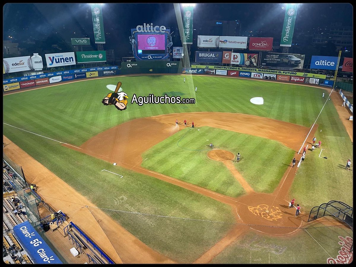aguiluchos's tweet photo. #AguiPBP Desde el Estadio Quisqueya, Hoy Águilas visitan a los Leones #ACvsLE https://t.co/zGs014p0eX