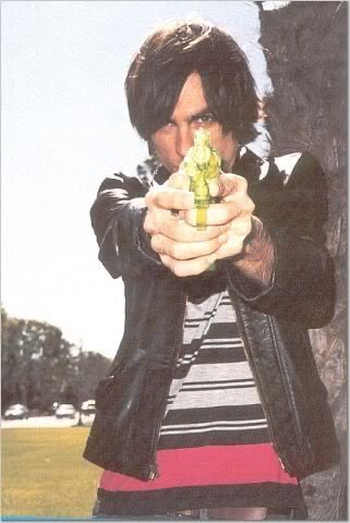 Happy birthday brian bell from weezer 