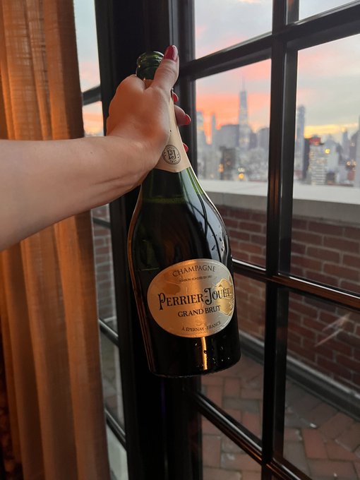 PJ tastes better when you&rsquo;re in New York, sitting in a suite, waiting for your slave to bring you money