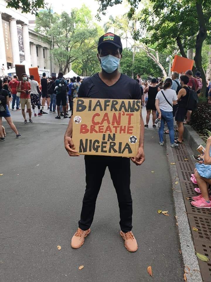 GospelofBiafra's tweet photo. #BREAKINGNEWS: The #Terrorist @HQNigerianArmy, aka #British #SlaveHunters, have been defeated & decimated by their proxy terrorist forces, the #BokoHaram, operating in Northern #Nigeria.
The Army shamelessly moved down South to kill innocent civilians, in misplaced aggression
@UN https://t.co/vuJBdsukJt