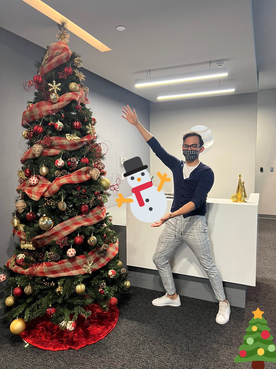 Holidays finally arrived to our office! Thank you <a href="/priscila_rizo/">Priscila Rizo</a> for letting me help a little bit with your decorations! Even Snowman is happier! #LifeAtATT #ChristmasTree @SolizStrong