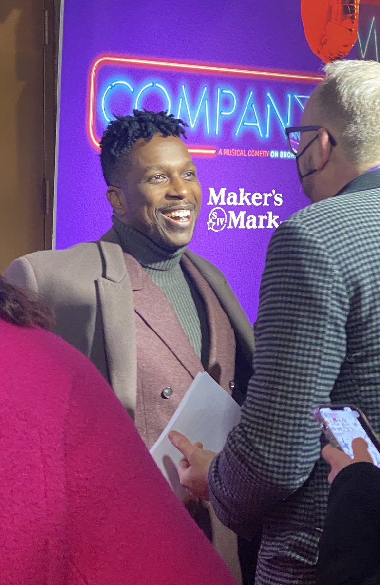 .<a href="/leslieodomjr/">Leslie Odom, Jr.</a> at #Company Opening Night! 🎈