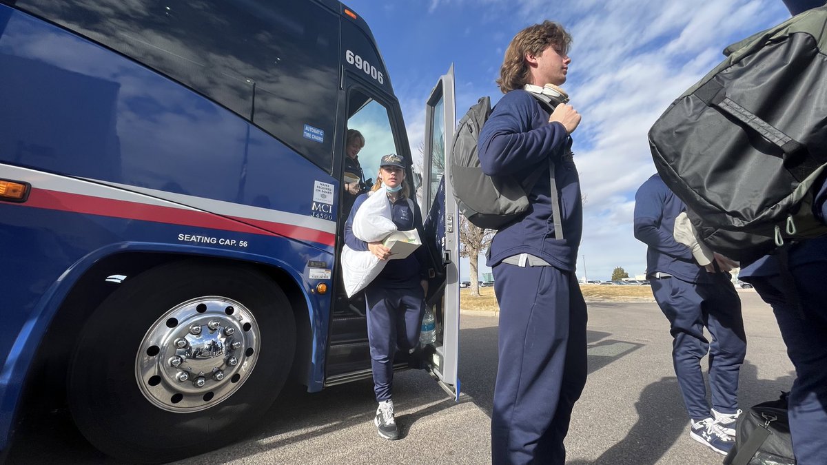 MinesFootball's tweet photo. DEN✈️VLD

#HelluvaEngineer⚒ https://t.co/Cg95lEXfKM