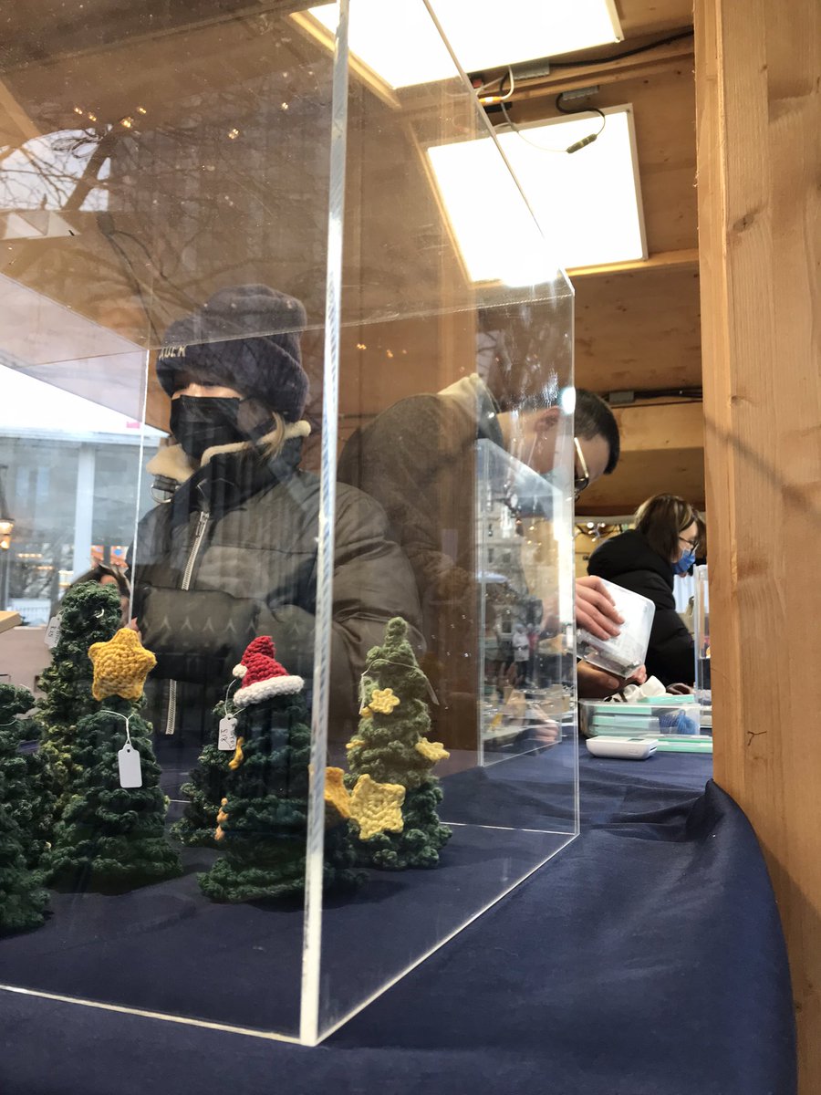 SoJ_BCU's tweet photo. Fabulous work and an ever-changing line-up! Check out the work of our amazing students, artists-in-residence and alumni, at the Cathedral Square #IndyMarket. All your Christmas gifts in one fell swoop… https://t.co/GIzFss0Hux