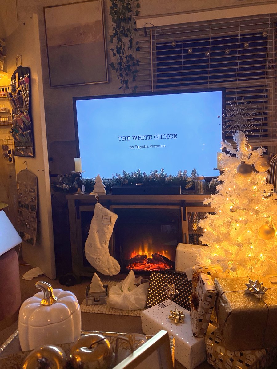 DayshaVeronica's tweet photo. I can’t believe this Saturday will mark 1 year since I presented my thesis play for my masters!😱

Getting to partner with @NYTW79 + find my forever director = true dream 🥰

So looking forward to the day that The Write Choice will finally get its staged premiere! #manifesting✨ https://t.co/kdJpclOY09