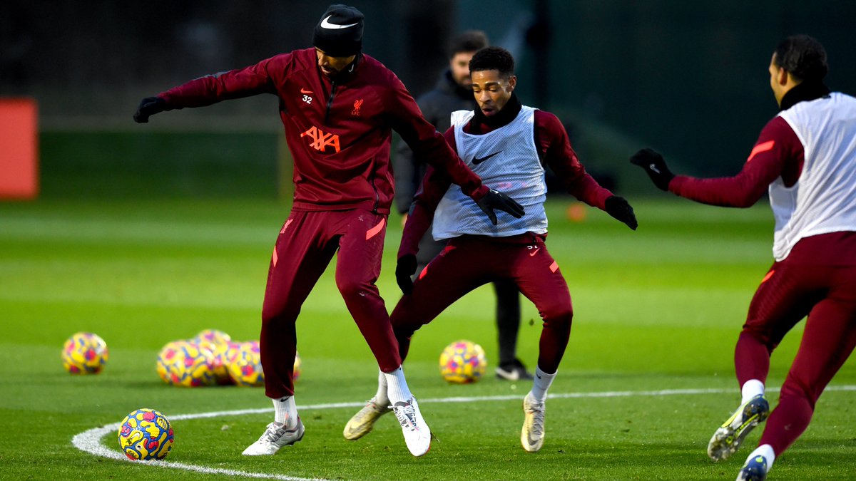 LFC's tweet photo. Getting ready for Saturday 👊 https://t.co/Djq4GR78zc