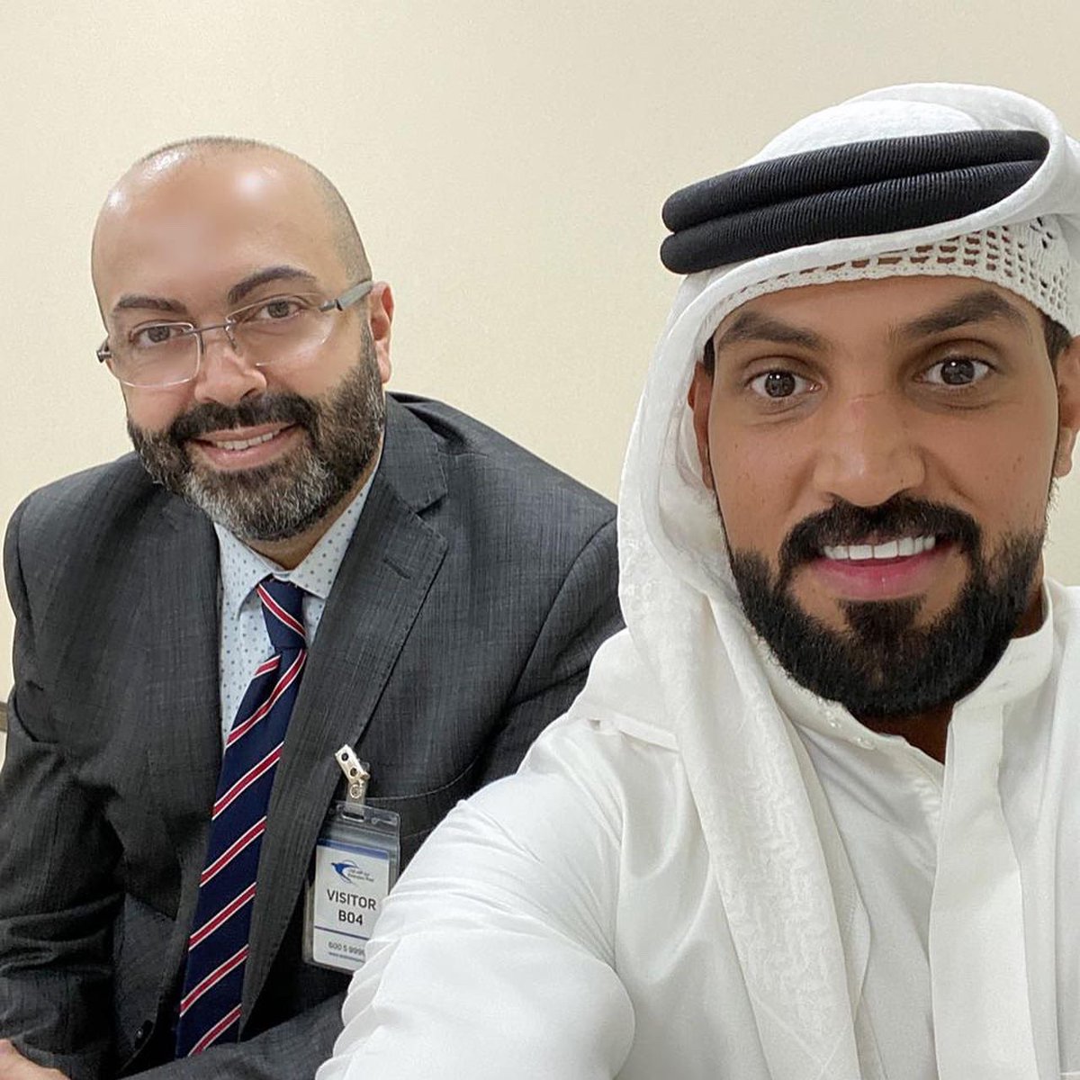 ProtivitiOman's tweet photo. نفخر بالشراكة الاستراتيجة بين بريد الإمارات وبروتيفيتي والتي تهدف إلى تطوير وتعزيز الكفاءات الوظيفية لدى موظفي البريد وتمكينهم لقيادة هذه المؤسسة العريقة وتحقيق رؤيتها بنجاح @EmiratesPostUAE https://t.co/BUX8iUUCHU