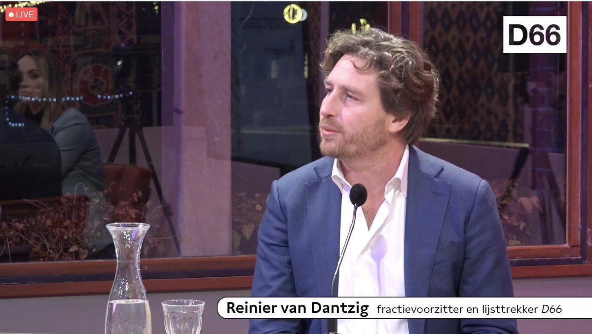 d66amsterdam's tweet photo. We zijn van start! Presentatie van D66 Amsterdam #woonprogramma 2022-2026 en in gesprek met experts over de woningcrisis!
Tune in via:
https://t.co/OdnO9aJR0a https://t.co/KwIbufcnby