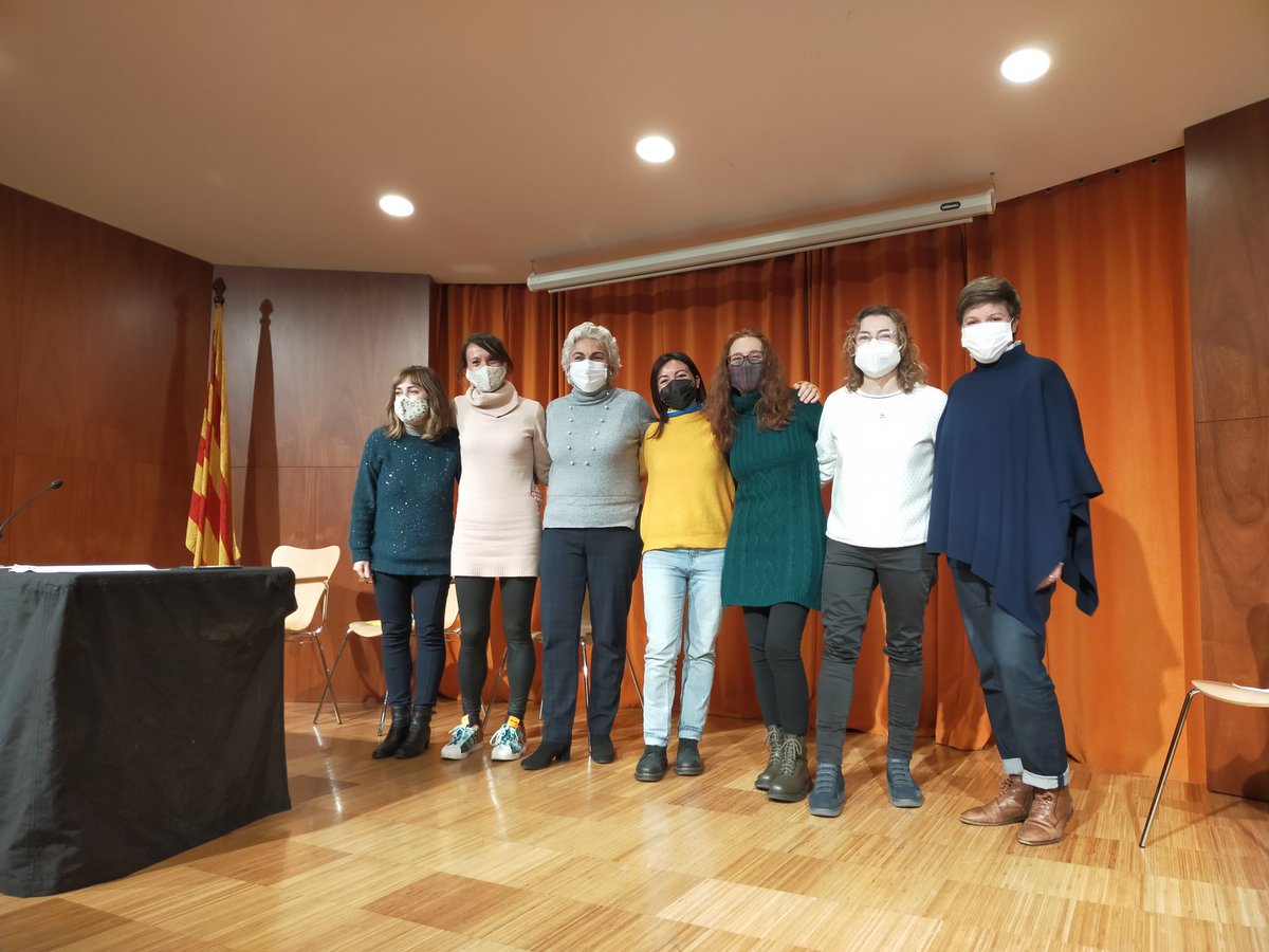 aguicat's tweet photo. Un sentit agraïment de tots els associats i associades per a la  Junta sortint i els millors desitjos per a la Junta entrant.  Seguim defensant la feina del guia habilitat i el turisme de qualitat a Catalunya #aguicat https://t.co/1tDxRXF1SY