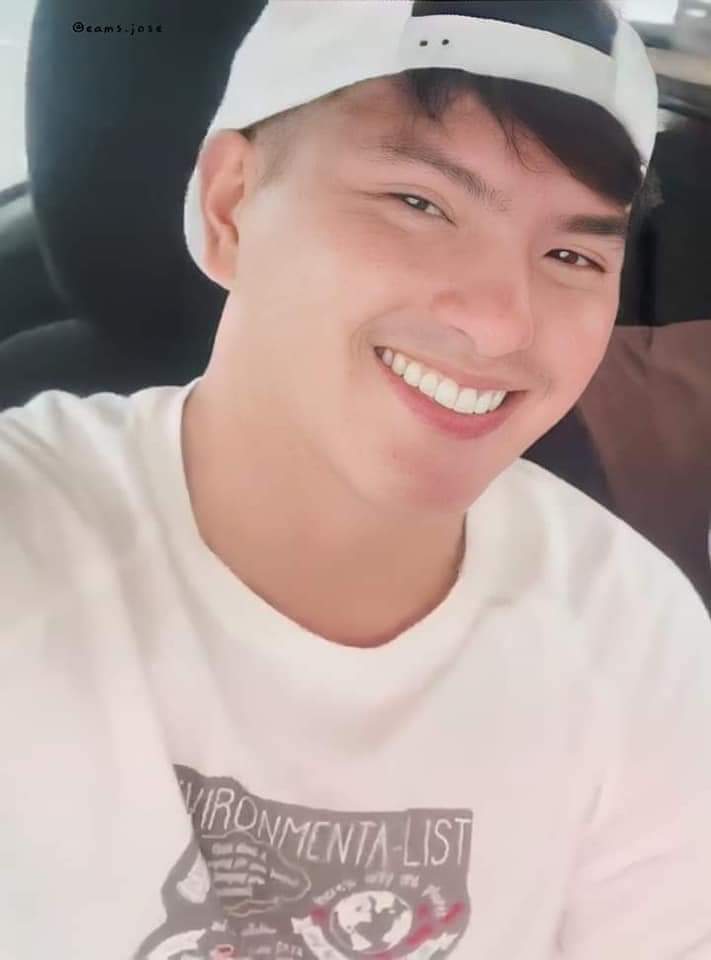 Beverly03277312's tweet photo. Alla ey ang pogi mo Baga

MYGZ GRANDEST BDAY PARTY

#HapiBdayMygzMolino 
@mygzmolino https://t.co/8QZcMceAYS