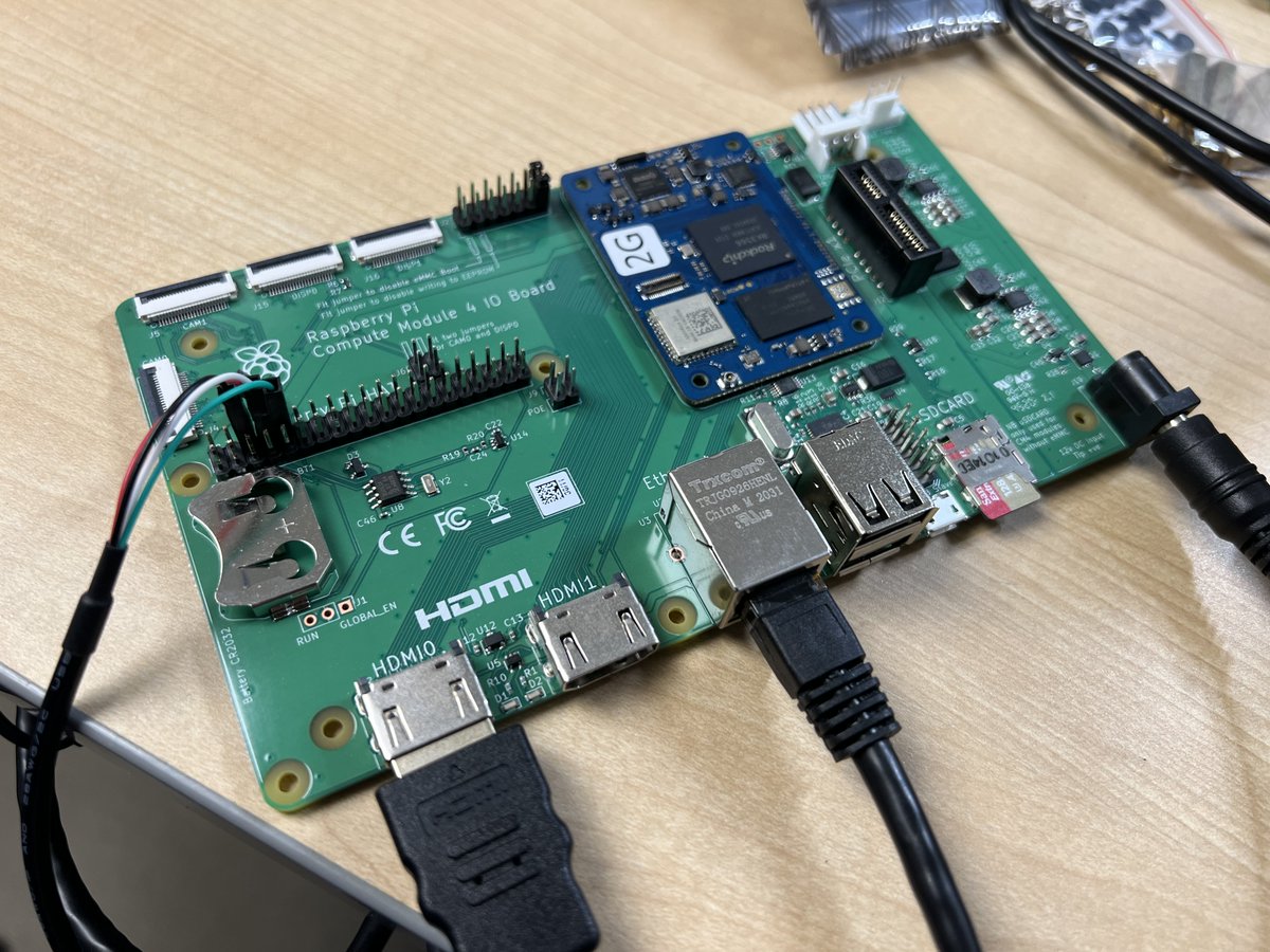 geerlingguy's tweet photo. So good news: it boots. Bad news: I can't even get UART. (Baud rate mismatch?) #SOQuartz #Pine64 more here https://t.co/YmLxoV8DpD https://t.co/8PMIOybhV9