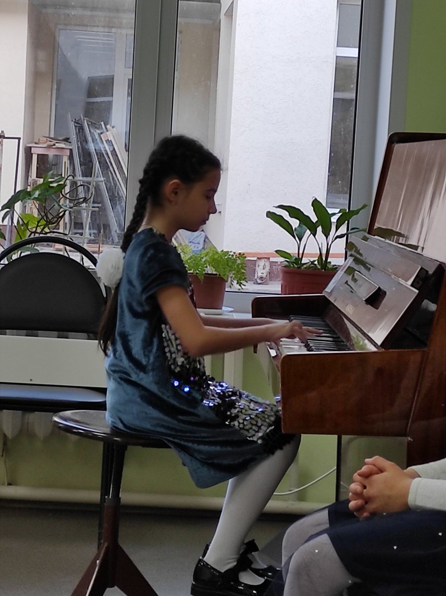 <a href="/10_dshi/">МБУ ДО ДШИ №10</a> провела  концерт "Любимая музыка Баха",  посвященный творчеству немецкого композитора И.С.Баха в зале  № 5. Мероприятие прошло в рамках  недели нацпроекта "Культура". 

#ДШИ10ульяновск #ДШИ_10_73  #ПианистыДШИ10 #НацпроектКультура #НеделяНацпроектаКультура #Культура73