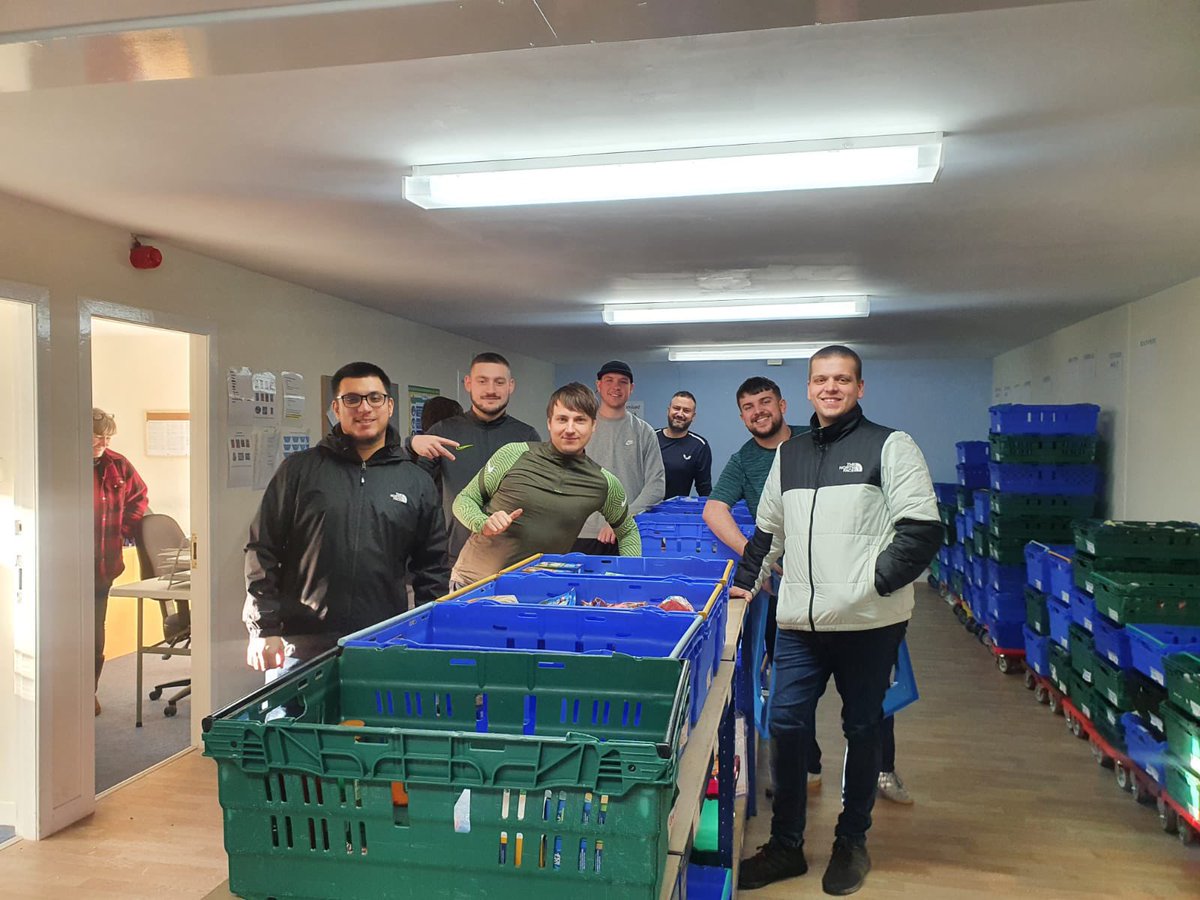 RyanWatt93's tweet photo. Class day helping out at the Dundee Foodbank✊🏻 https://t.co/35LxLy7QIo