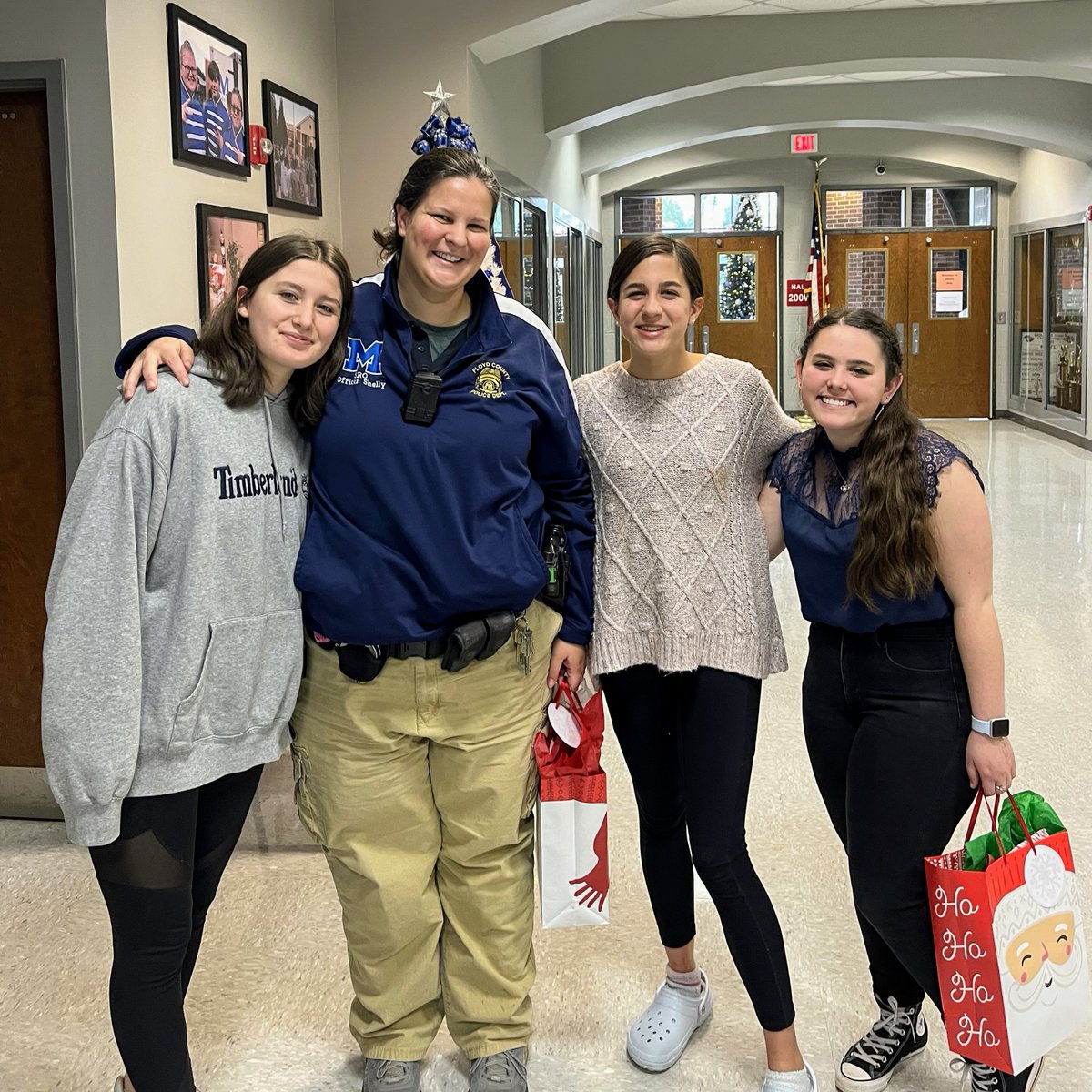 Model High School tweet media