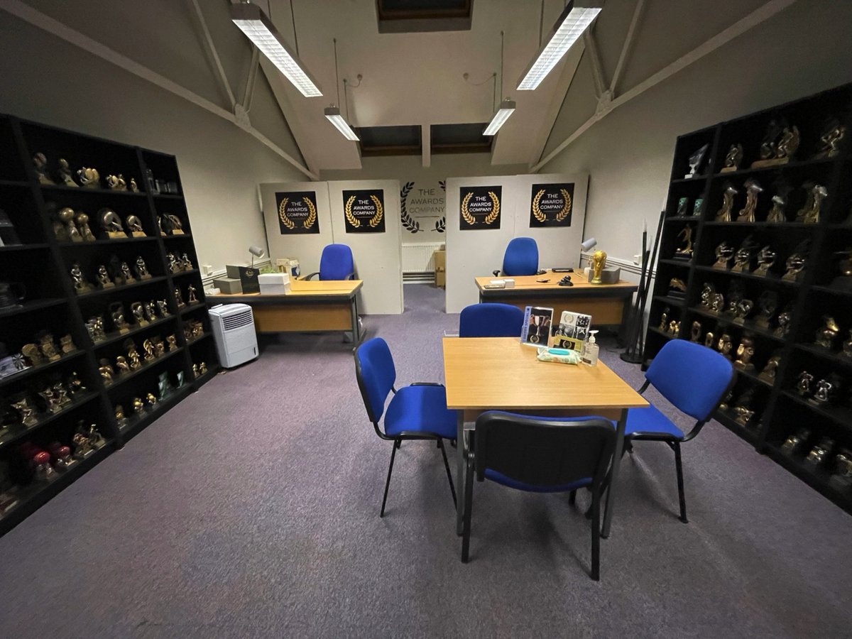 Offices available to rent. From £300 - 350 sq ft. Contact everything lettings.