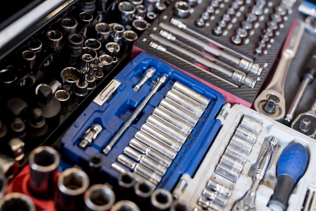 FastLaneAutoCC's tweet image. The holidays run a lot smoother when your car is in tip-top shape. If you need some service on suspension, brakes, or alignment, we&apos;re here for you. #FastLaneAutoService #FastLane #AutoService #AutoRepair #OilChange #Mechanics