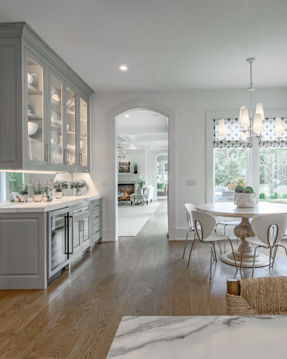 CardelloArch's tweet photo. 🔺Entry or Kitchen?🔻
#cardelloarchitects #westportliving #westporthomes #westportarchitecture #connecticutarchitecture #ctarchitect https://t.co/stUbM960WX