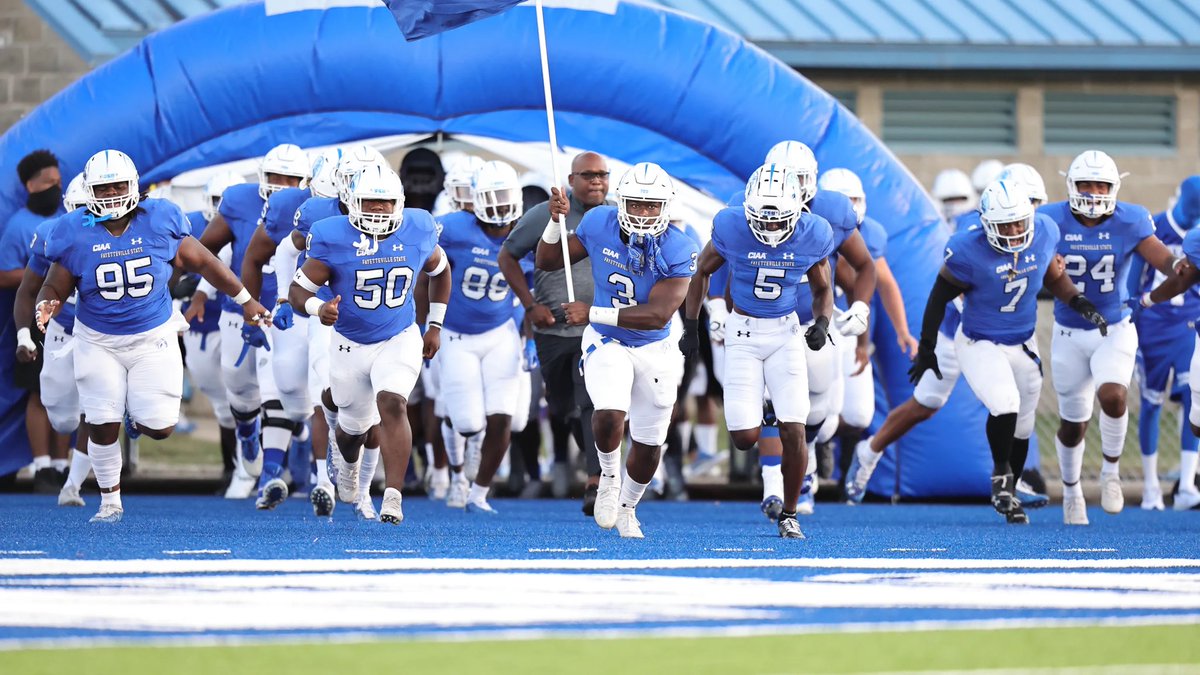keyshawnmonk2's tweet photo. Iβm blessed to announce that I have received an offer from Fayetteville State University Thank you to @Coachaye #Broncoway https://t.co/UBwzQLyNsW