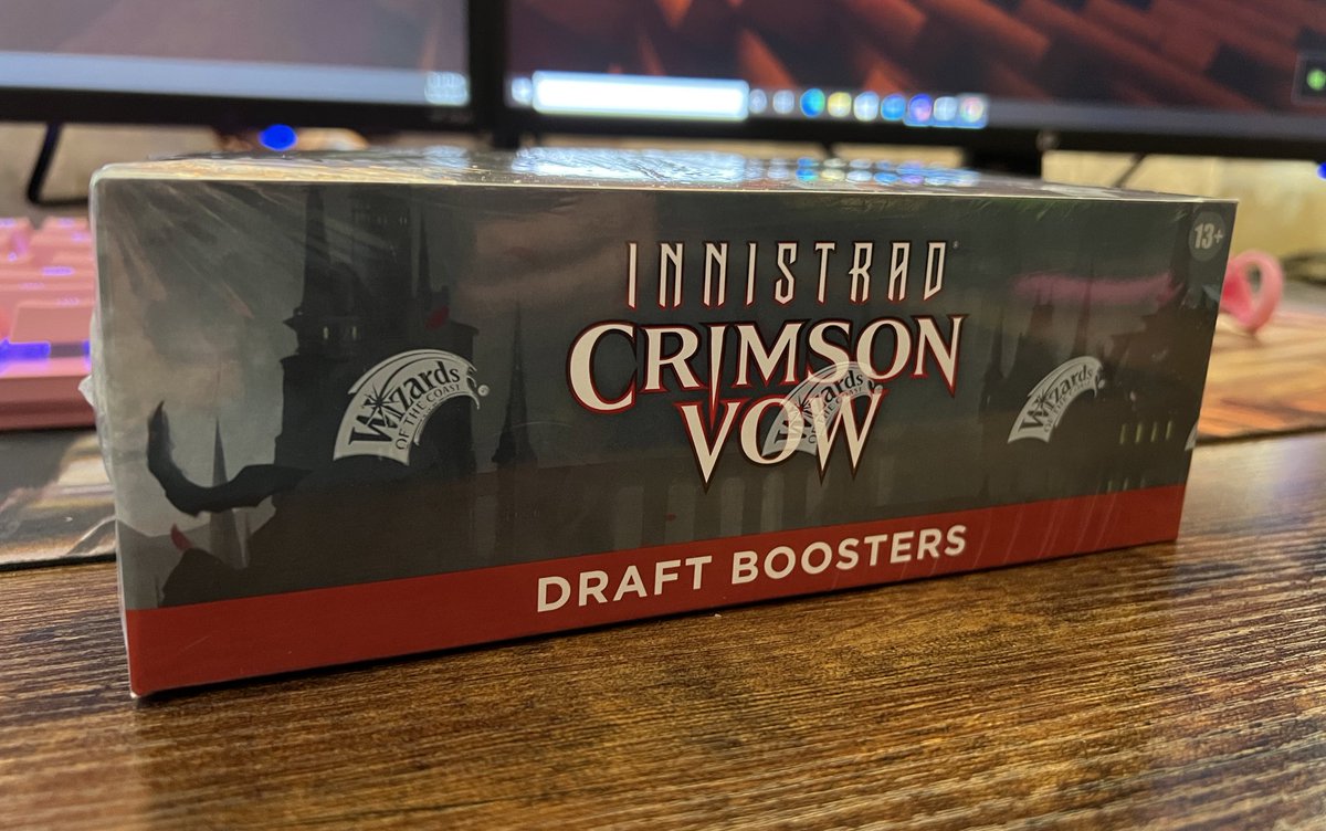 Do you wanna win an entire draft booster box from #MTGCrimson? Well thanks to the lovely folks at <a href="/MTGatTCGplayer/">TCGplayer Infinite I Magic</a>, you can! They gave me a box to giveaway to y’all! 🤩

All you gotta do is:
• like this tweet
• retweet this tweet
• follow me 

This giveaway ends 12/24! US only!