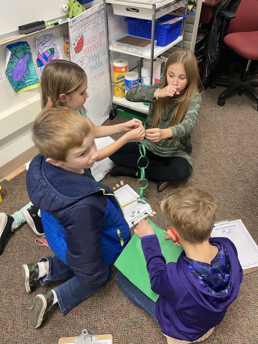 GantzValeri's tweet photo. The students finally got to see their plans come to fruition. Who can make the longest chain? We will see! #myjblions https://t.co/PeUFT2m7WD