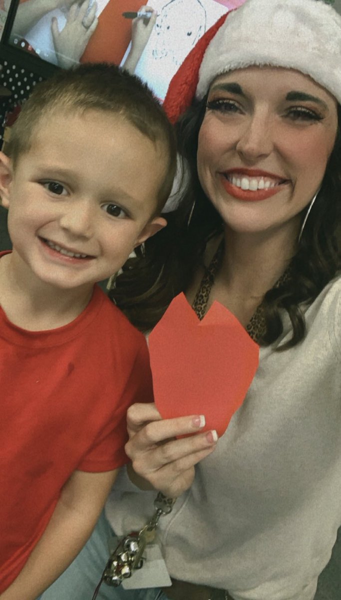 Warm head, full heart.❤️ #santahatday #lovemyjob #gcisdshineon