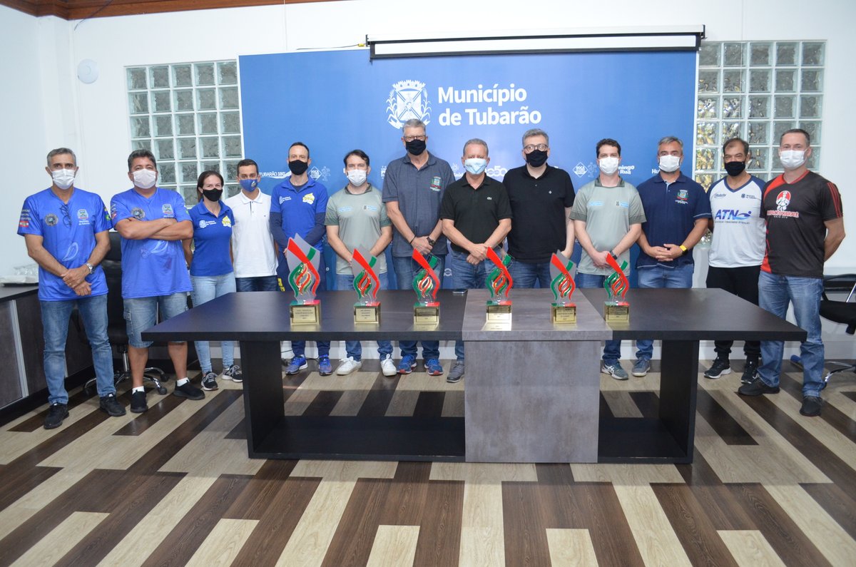 Gestores do município parabenizam delegação pela campanha nos Jasc

Veja mais: bit.ly/3IuHnih