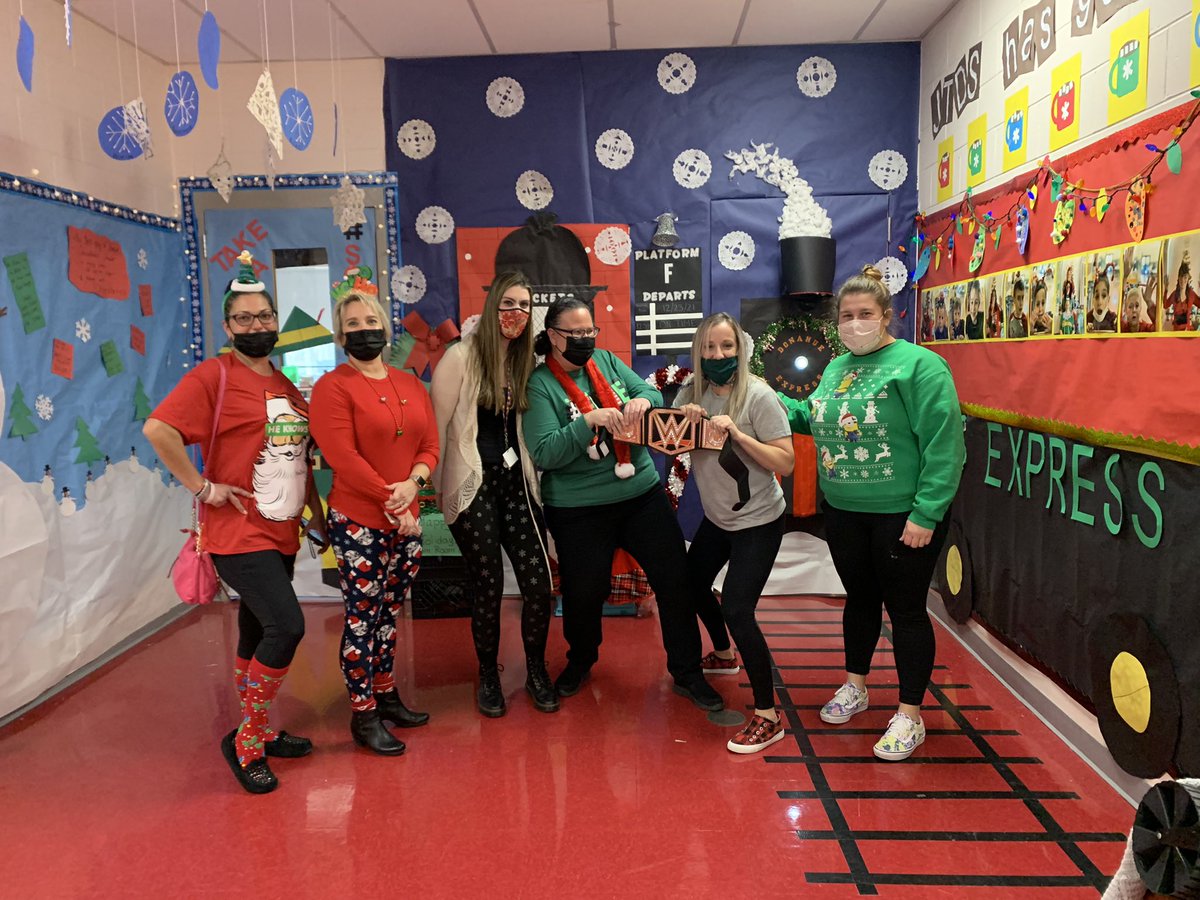 The MD classrooms had a door decorating contest! Congrats Room F  <a href="/MrsPhillips0722/">Mrs. Carissa Phillips</a>