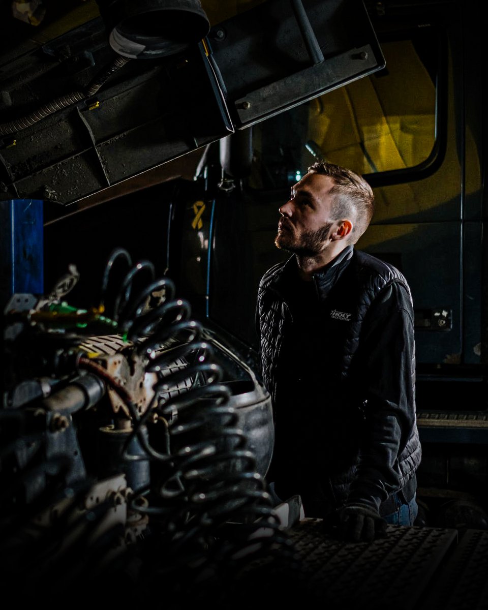 Stay up and running with expert diagnosis, service and repairs!

.
#holttruckcenters #holt #truck #trucking #cummins #volvo #diesel #mack #international #truckdaily #truckservice #truckrepair #texas #texastrucks