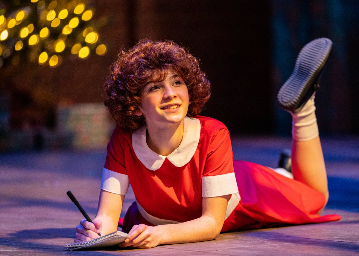 Christmas came early! 25% off tickets to either performance of ANNIE this Saturday, Dec. 11 at 2:00pm or 7:30pm at the NorShor Theatre when you use promo code ANNIE25.

Get your tickets today! 
Call: 218-733-7555
Online: ci.ovationtix.com/35679/producti…