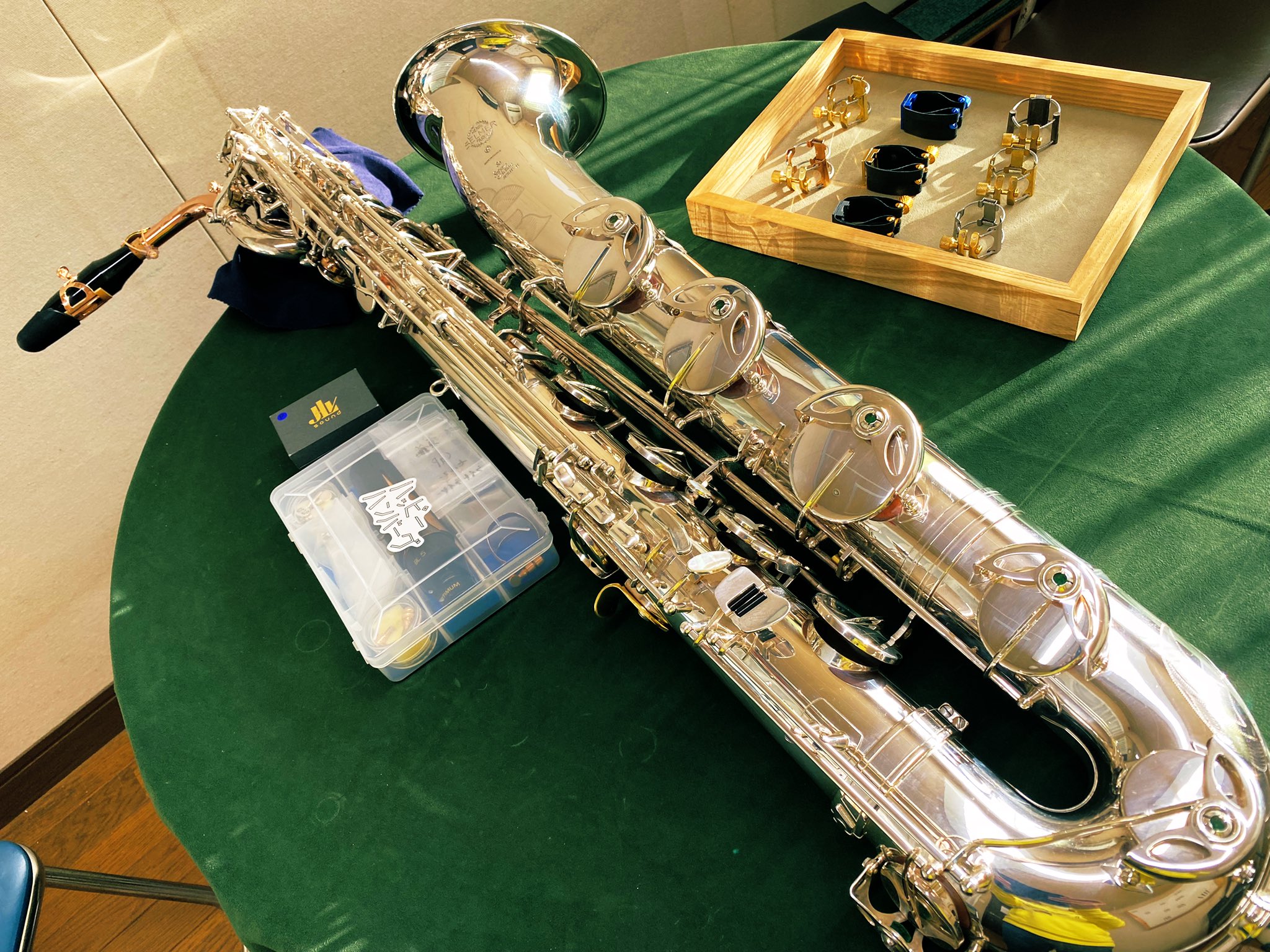 buzz バリトンサックス用リガチャー ボナード tuned by buzz