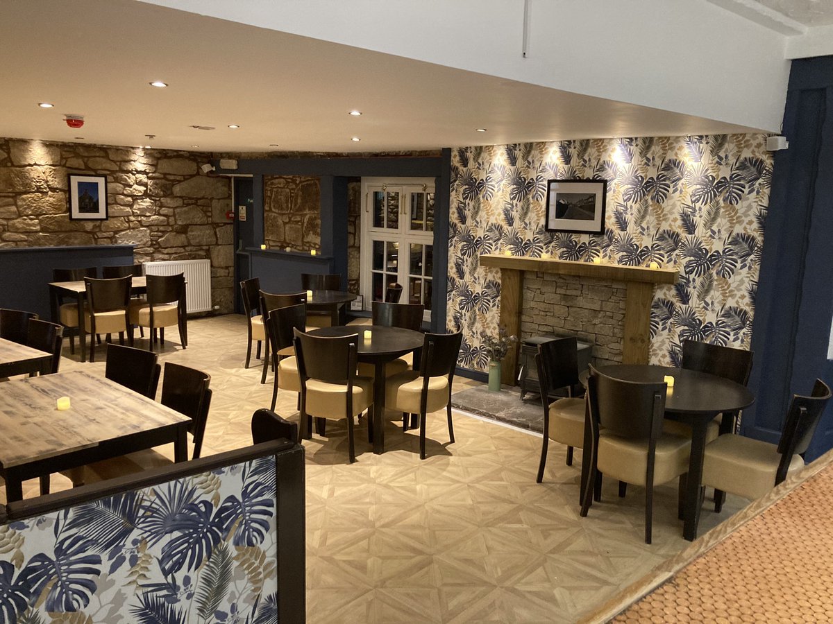 MeritoPub's tweet image. ⭐️ ⭐️For One Night Only⭐️⭐️

We’re opening Friday 10th December from 6pm - 9pm to showcase the pub prior to the AGM on Monday. We will have a limited variety of Beers , Wines, Spirits and soft drinks available. We are really looking forward to seeing you.