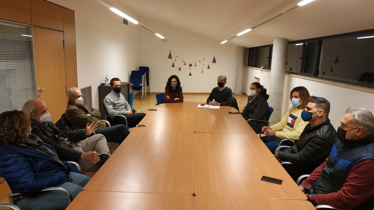NNGGSelva's tweet photo. Anit hem renovat la junta local del Partit Popular de Selva, amb el nostre batle Joan @RotgerSegui com a president. Volem agrair la participació del president del @MallorcaPP, @Ll_Galmes i de la secretaria general del @ppbalears, @Sanfh https://t.co/e7MtLxPVcB