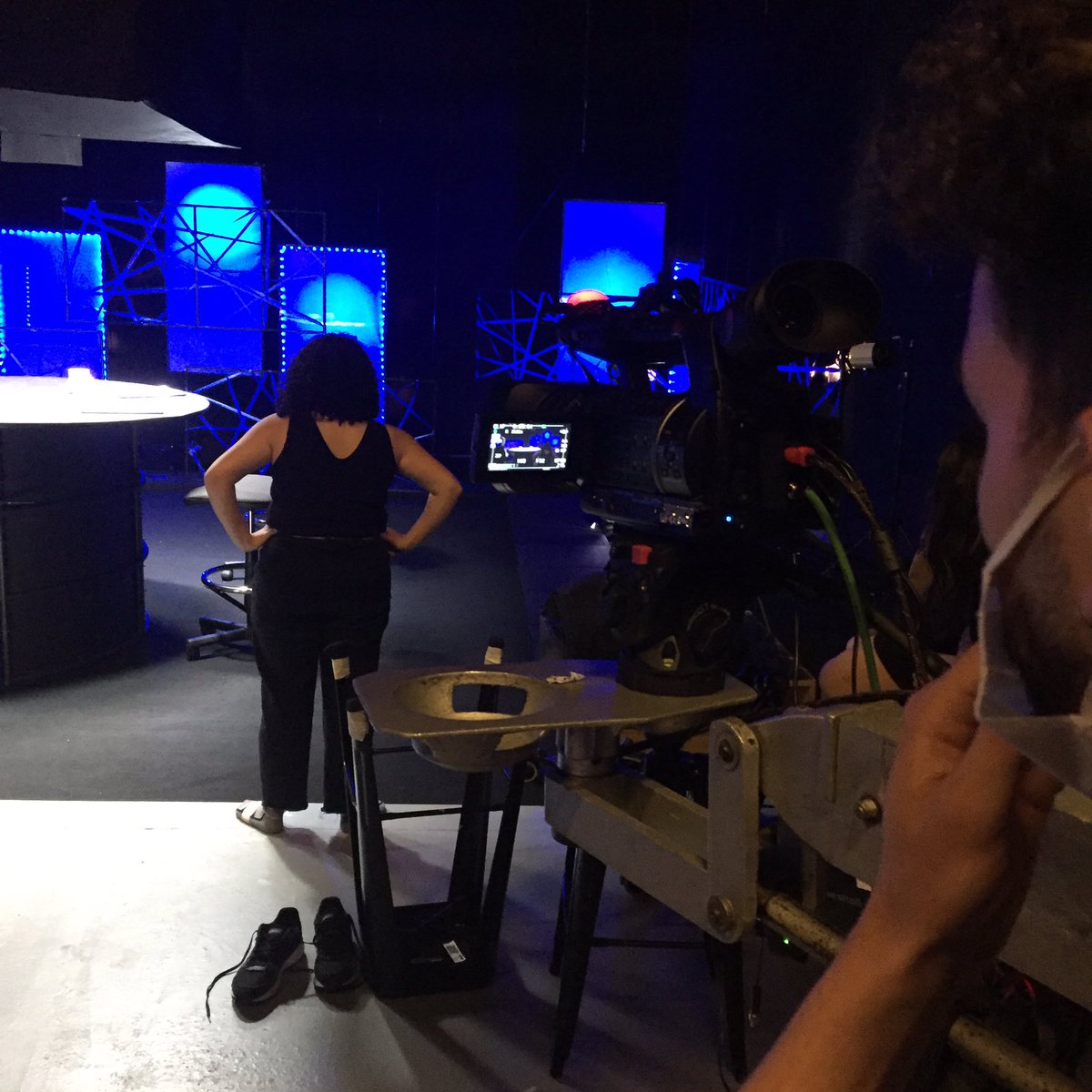 ficudelar tweet media