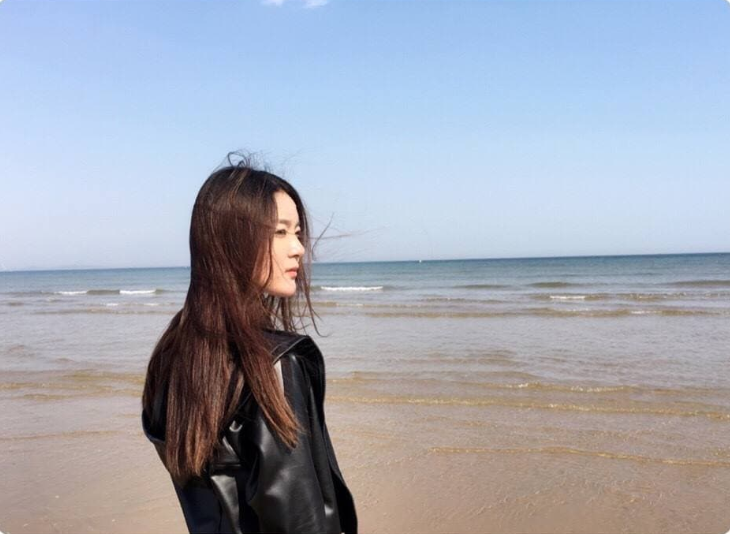 Curei todo o meu estresse com as ondas do oceano