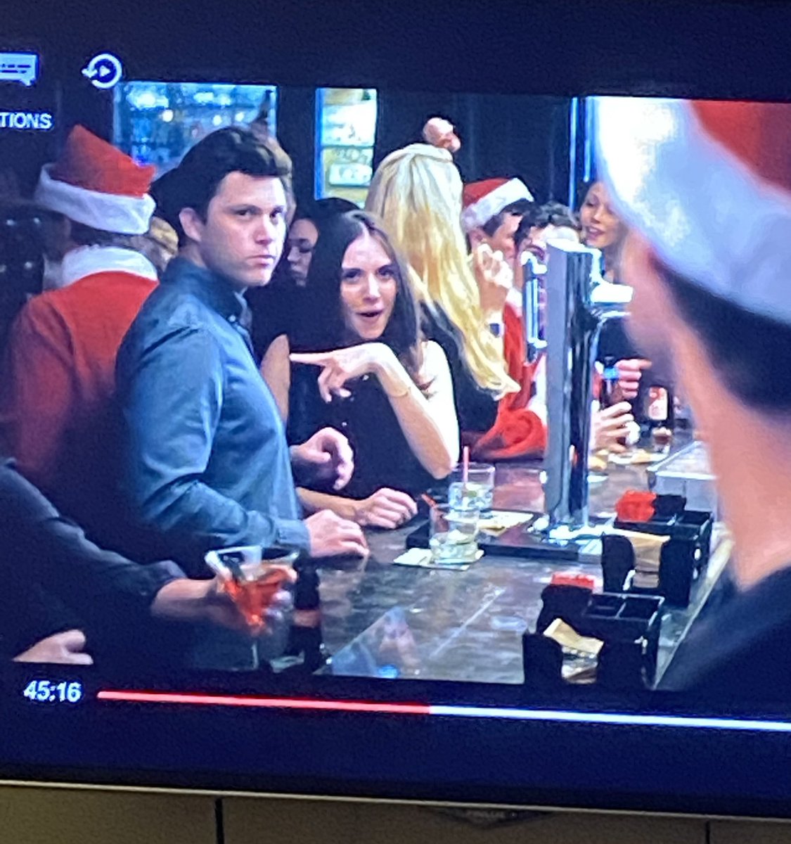 I’M WATCHING A MOVIE THAT I LOVED BACK IN MY THIRD YEAR OF UNI CIRCA 2018 AND SUDDENLY COLIN JOST IS THERE TOO?????? I have no memory of him bein in it (then again I didn’t know who he was back then) https://t.co/g5roOIt8Y8